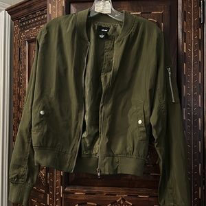 Bomber jacket